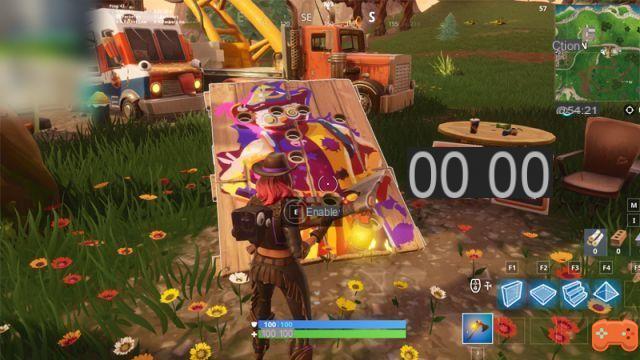 Fortnite: Get a score of at least 10 points on different clown panels, challenge week 9
