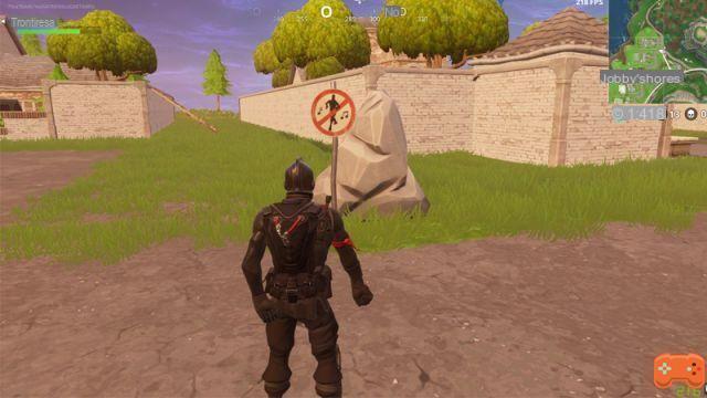Fortnite: Dance in different forbidden places